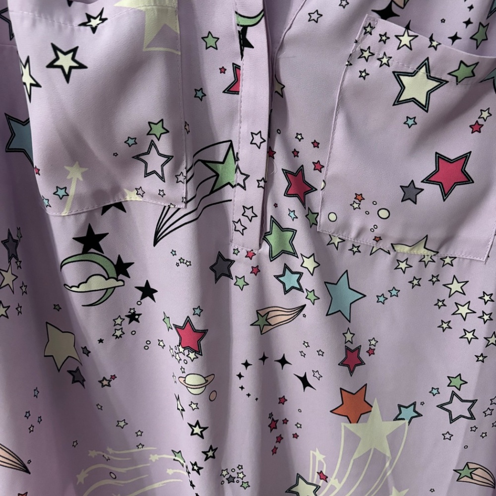 Torrid purple star blouse 0x - Picture 2 of 6